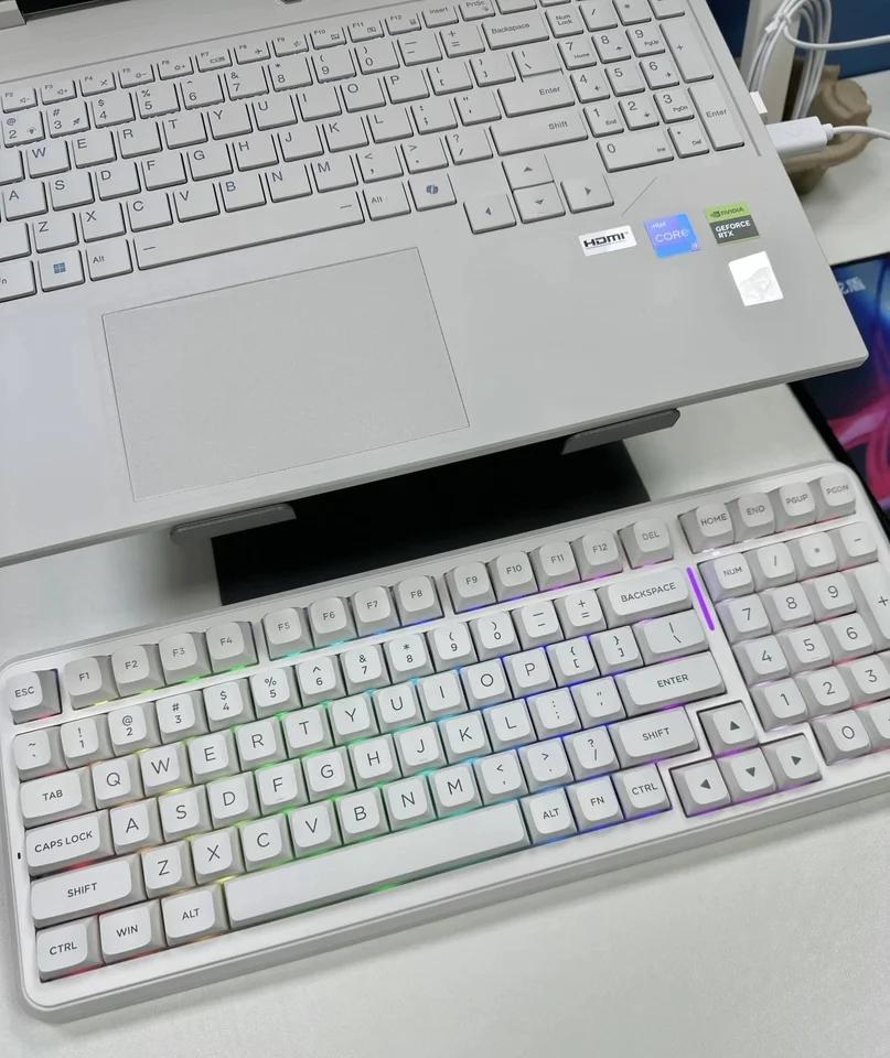 MCHOSE K99 V3 맞춤형 기계식 키보드 모드 무선 블루투스 10000mAh 게임용 다기능 손잡이 사무실 노트북용